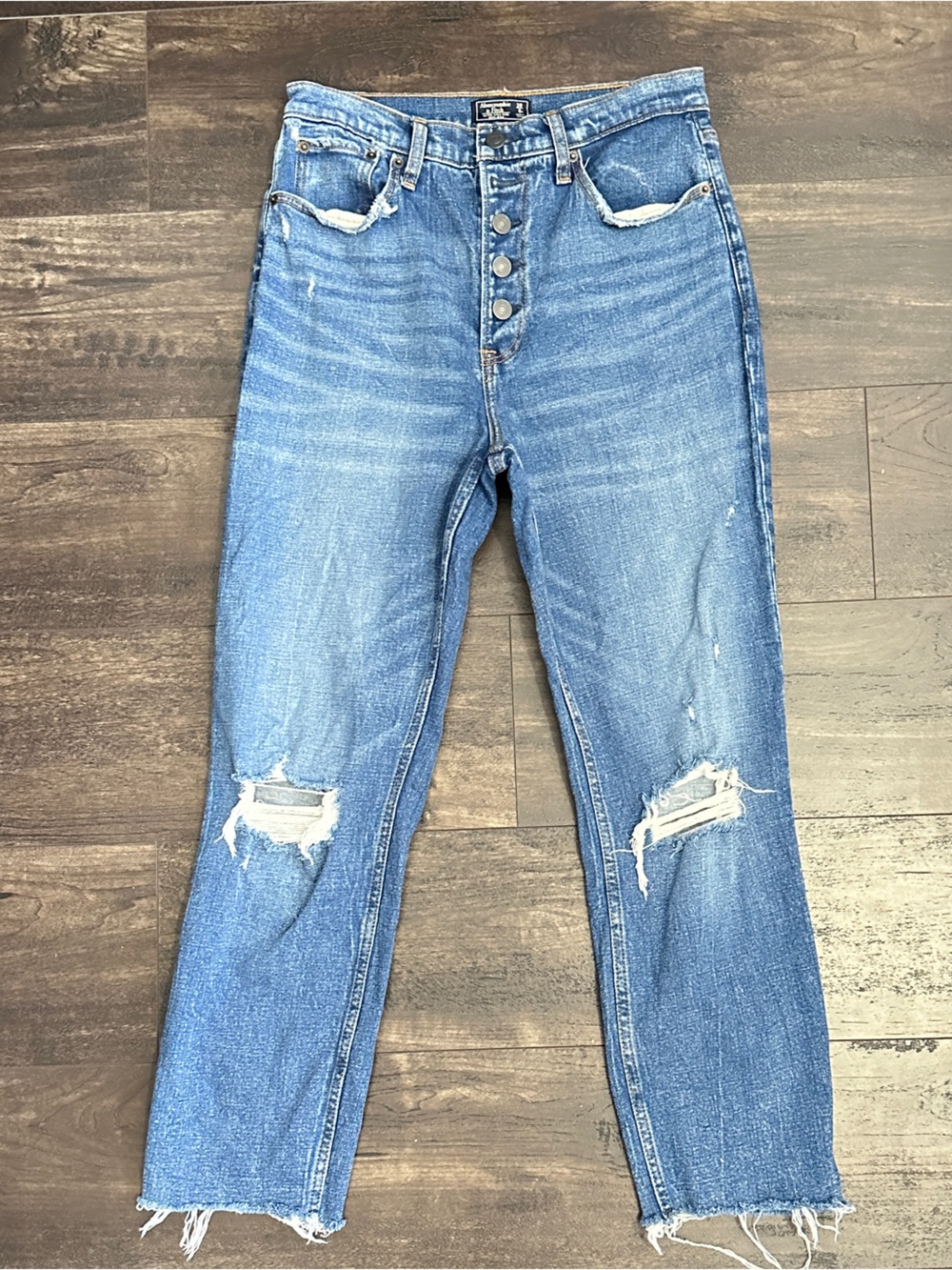 ABERCROMBIE ULTRA HIGH MOM JEANS Distressed Jeans 28/6